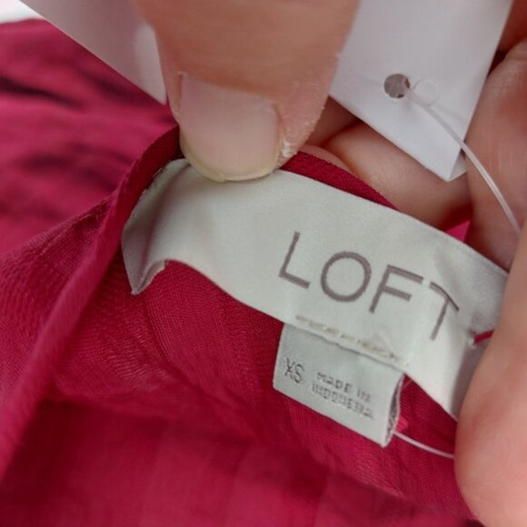 AnnTaylor Loft Pink striped blouse with puff sleeve - Picture 6 of 7